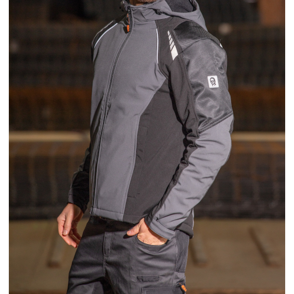 Wintersoftshell_Roberto-Grey_Black-Model_600.jpg